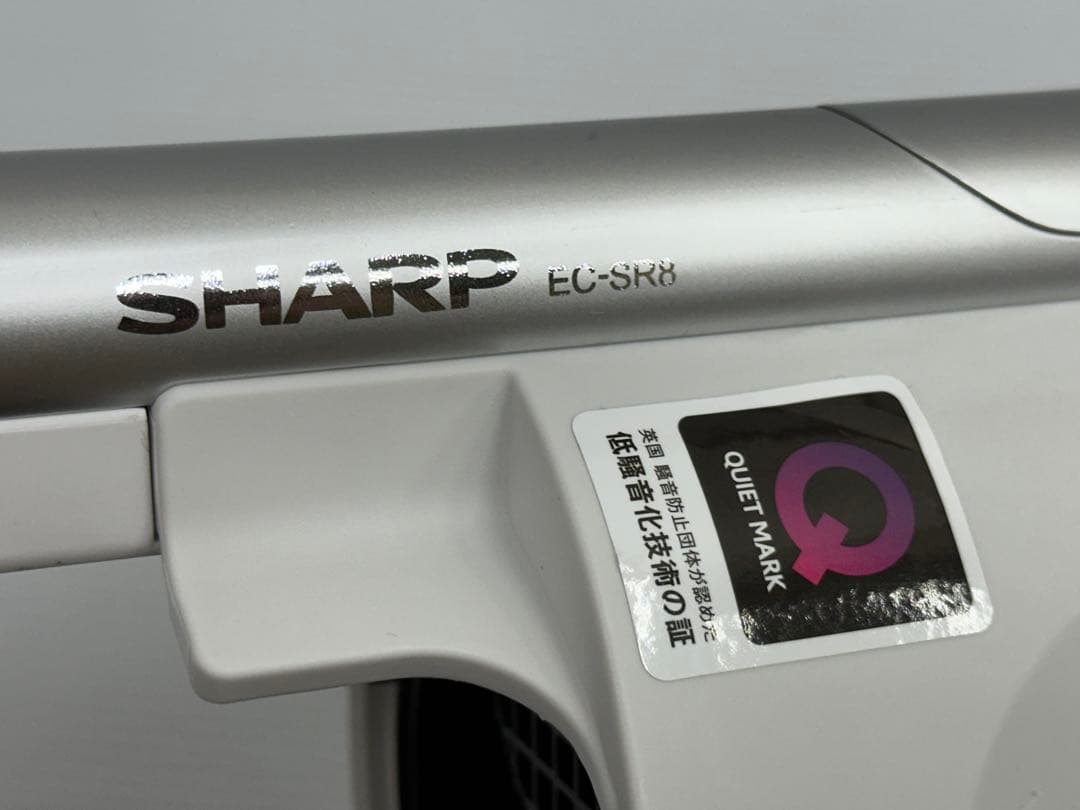 新型　動作保証品　シャープ　掃除機　本体　EC-SR8-W 白　ホワイト　中古
