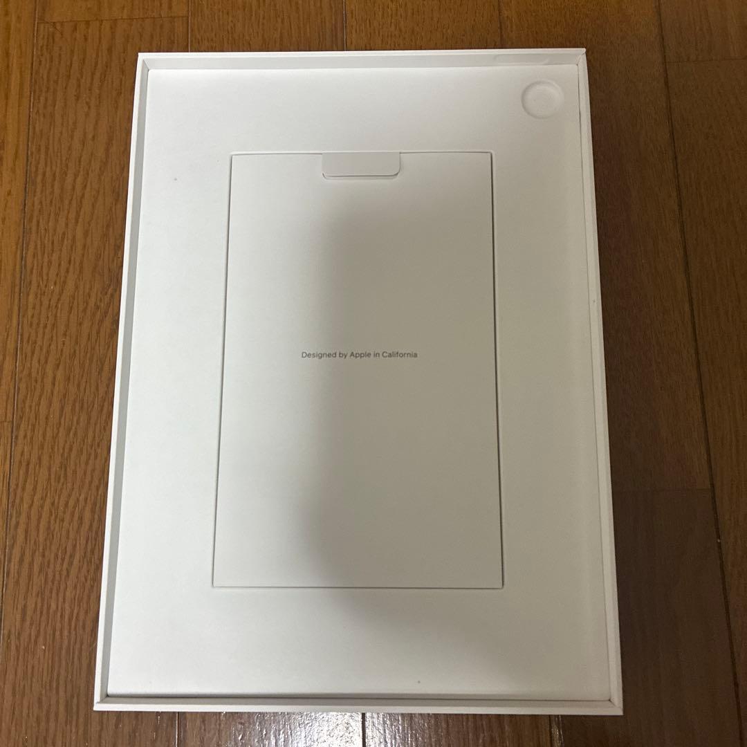 iPad 11世代　ほぼ未使用