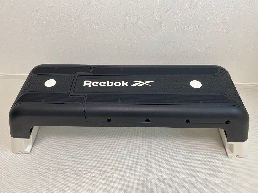 Reebokデッキ トレーニングベンチ