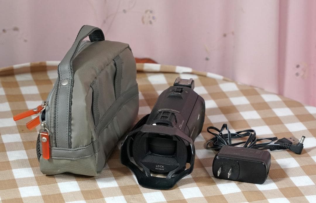 Panasonic HC-WX990M 4Kビデオカメラ