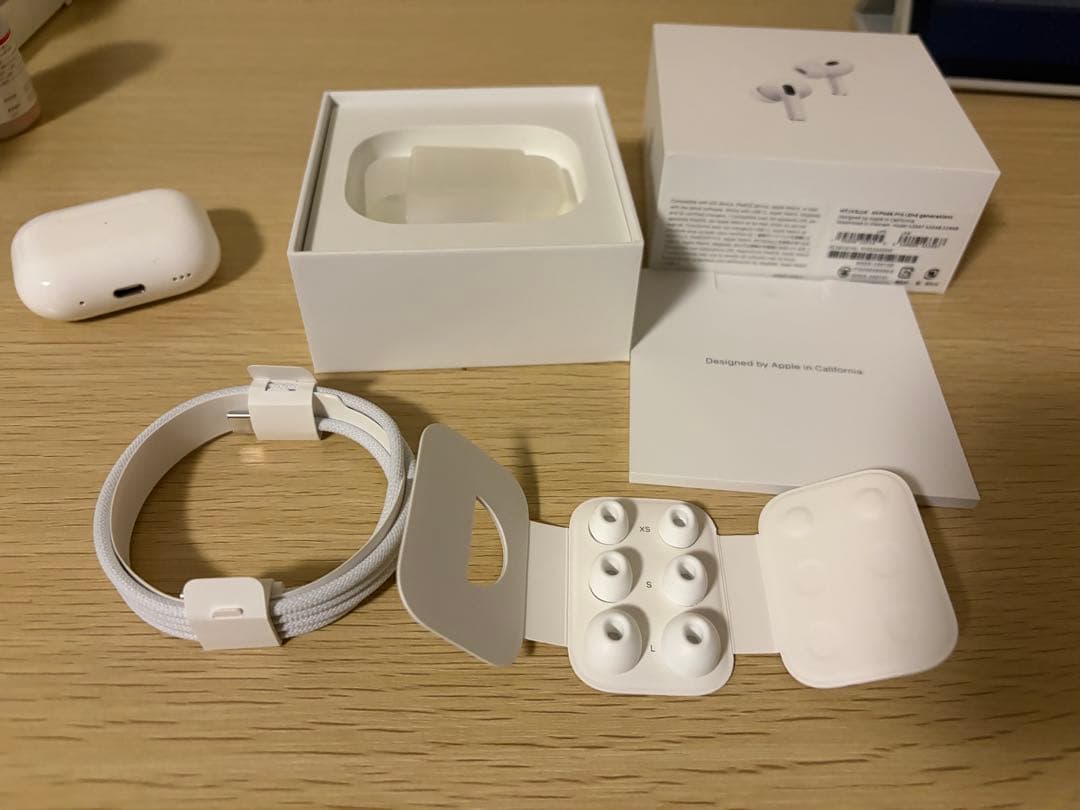 【美品】AirPods Pro 第2世代　MTJV3J/A