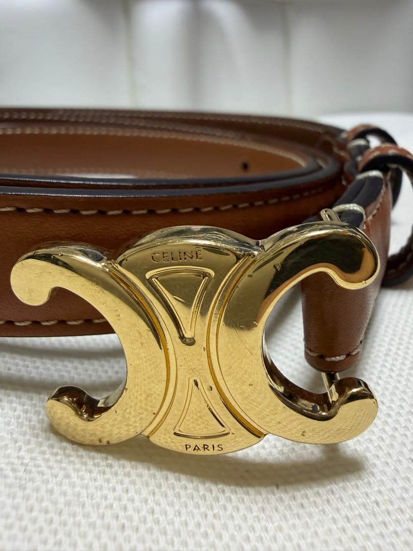 セリーヌ トリオンフ レザーベルト