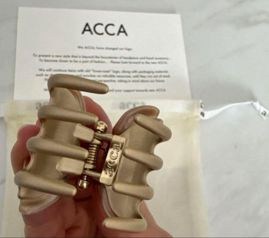 最終価格　ACCA ニューコラーナクリップ　Sサイズ　パールベージュ