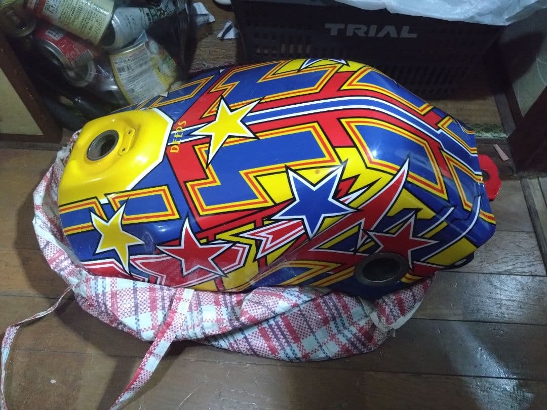 CBR400F タンク 福岡カラー