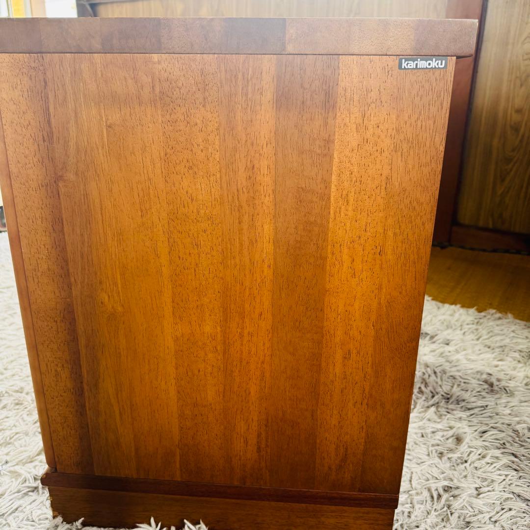 美品★カリモク サイドボード リビングボード キャビネット TVボード　飾棚