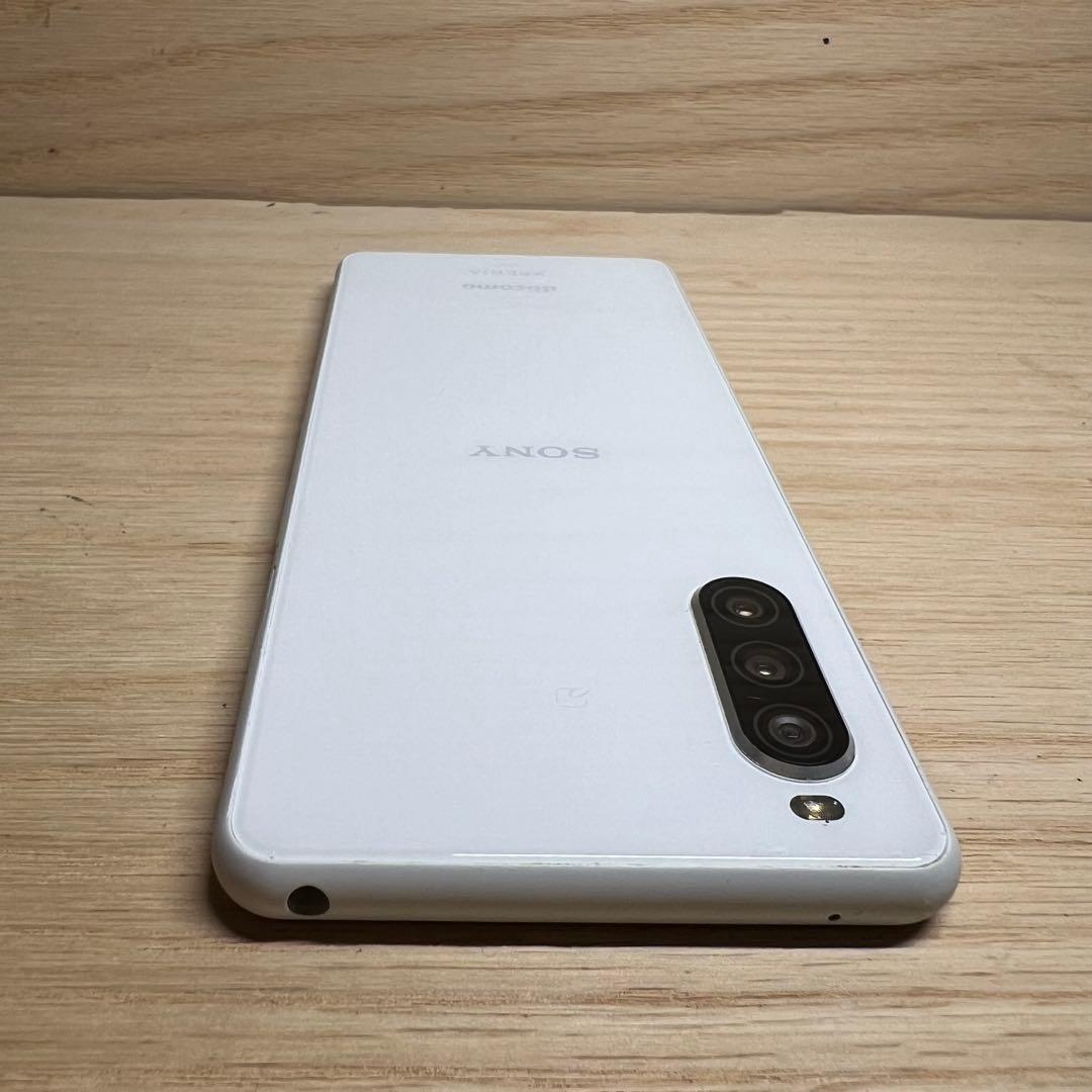 SONY Xperia 10 II SO-41A本体 E136