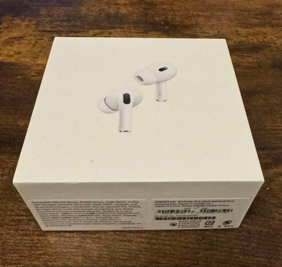 美品　Apple AirPods Pro 第2世代（Lightning）純正品