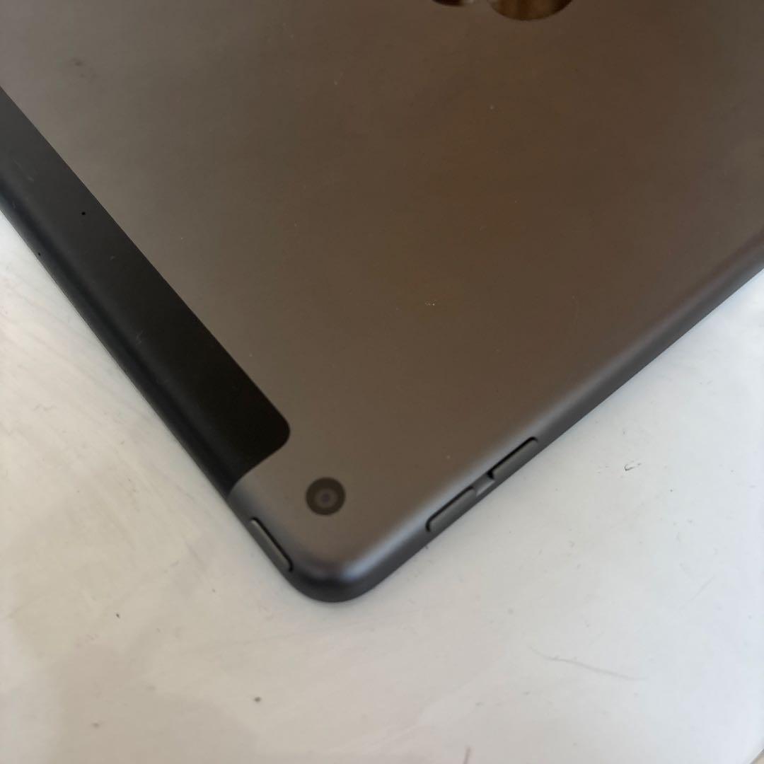 箱付　極美品 iPad 第７世代 32GB グレー Apple Pencil