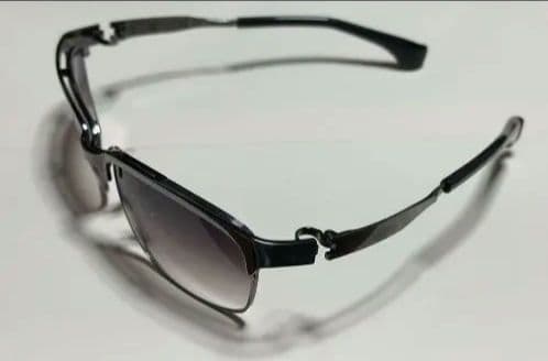 美品　999.9フォーナインズ　グラデーションサングラス