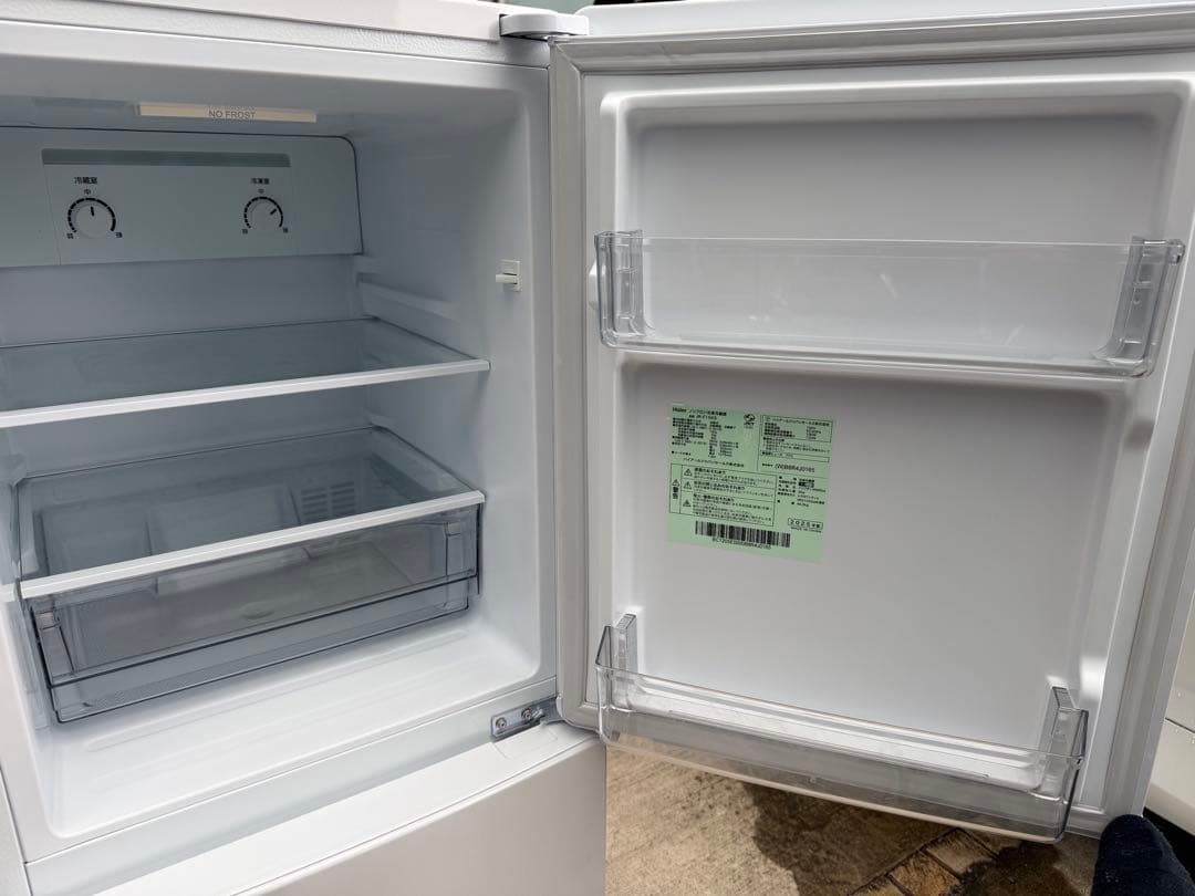【極美品】2025年製 ハイアール冷蔵庫 JR-F15KS