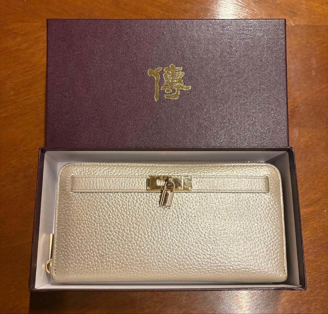 長財布 ゴールド 傅濱野 皇室御用達