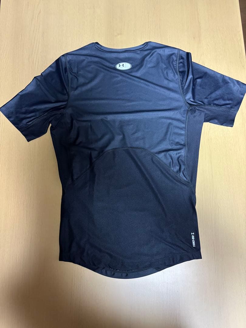 アンダーアーマー アイソチル コンプレッション 上下 XL 2セット