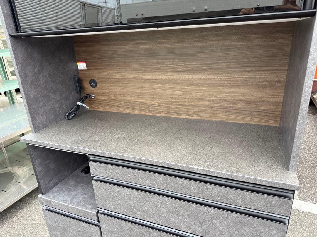 ほぼ未使用　レンジボード　松田家具　ガバーナ　幅117cm 側面傷