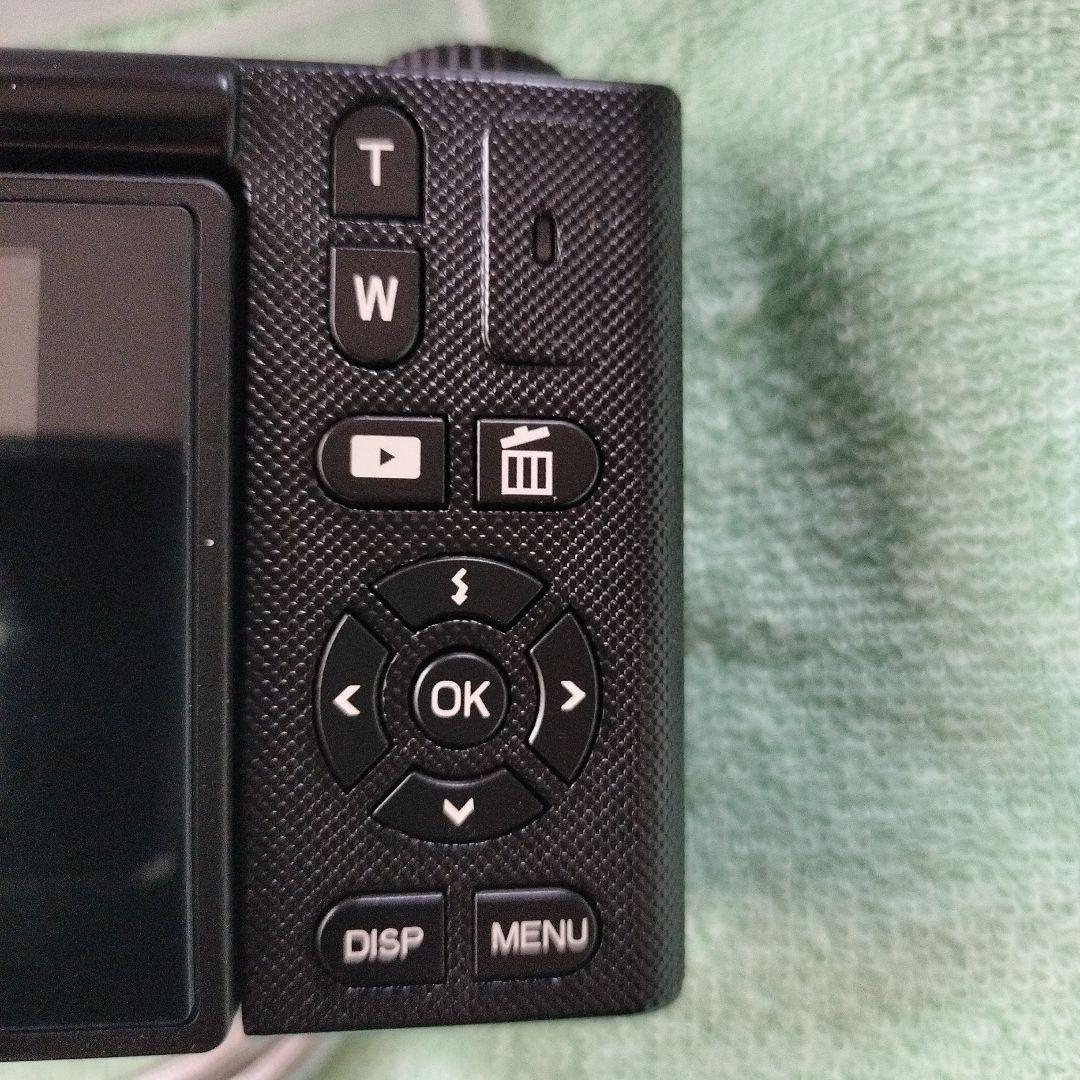 【新品】5Kデジタルカメラ 2.8インチ 撮影確認モニター反転可能