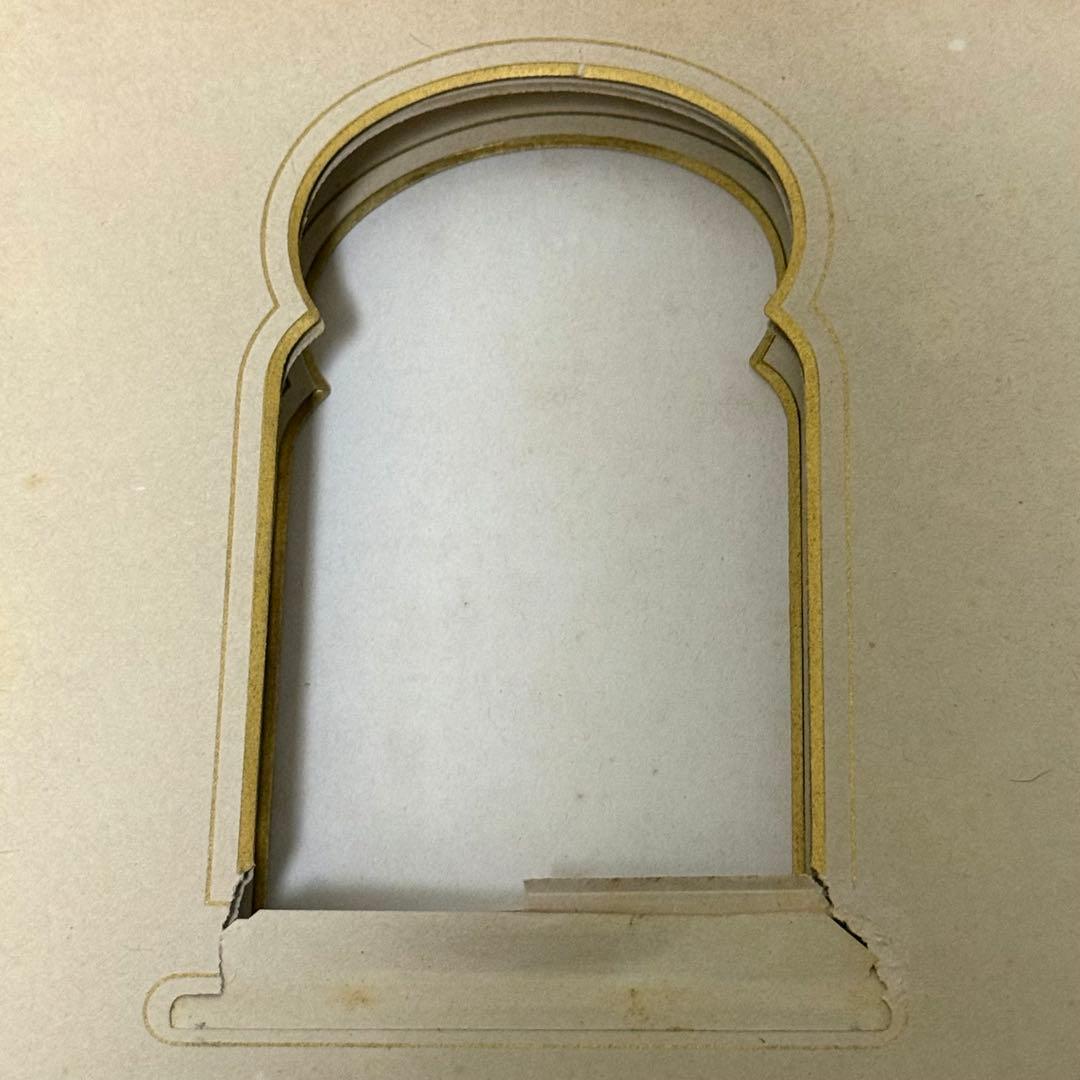 イギリスアンティーク　レザー張り　アルバム　留め具あり