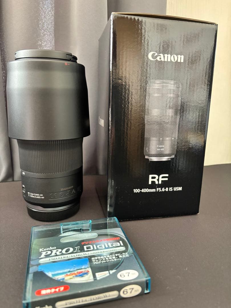 Canon RF 100-400mm F5.6-8 IS USM レンズフード付