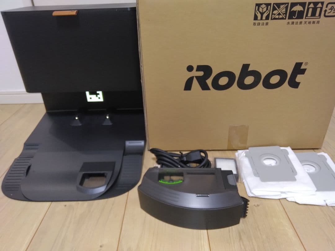 【ルンバjシリーズ用】クリーンベース+専用ダストボックス（2024/10）A