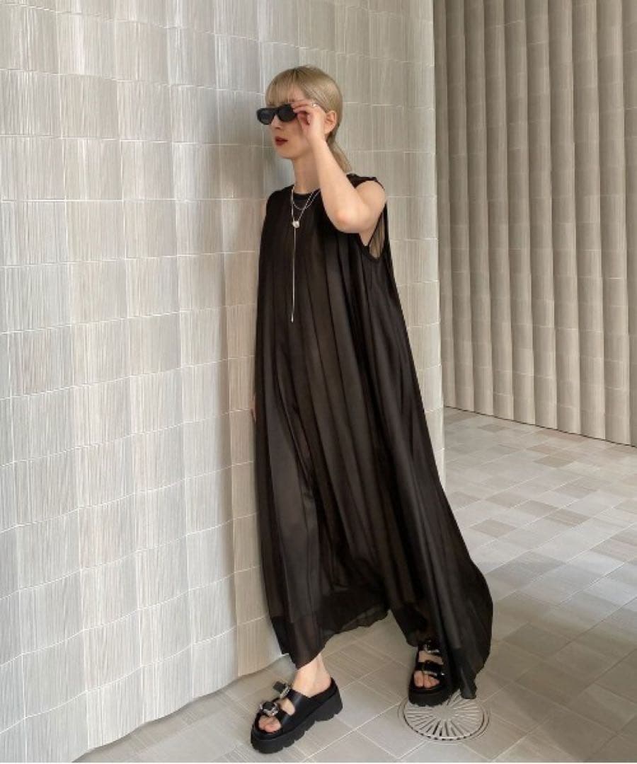 MEDI CORSET SET FULL PLEATS DRESS ※ワンピのみ