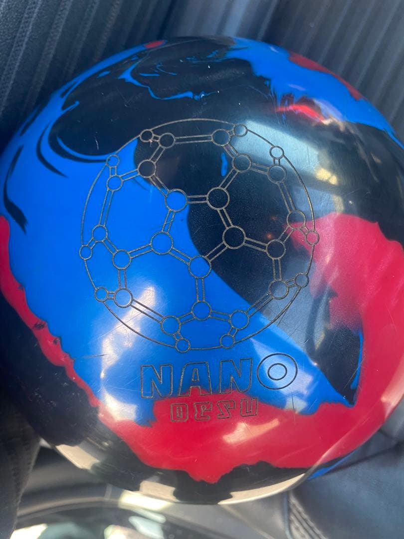 Accu-Line Tour Premium VII ボウリングボール