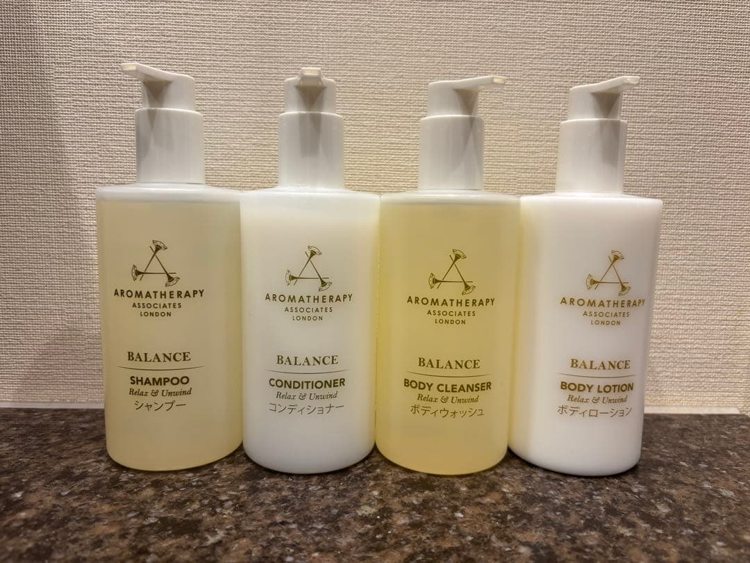 【新品未開封】英国Aromatherapy Associates 4本セット