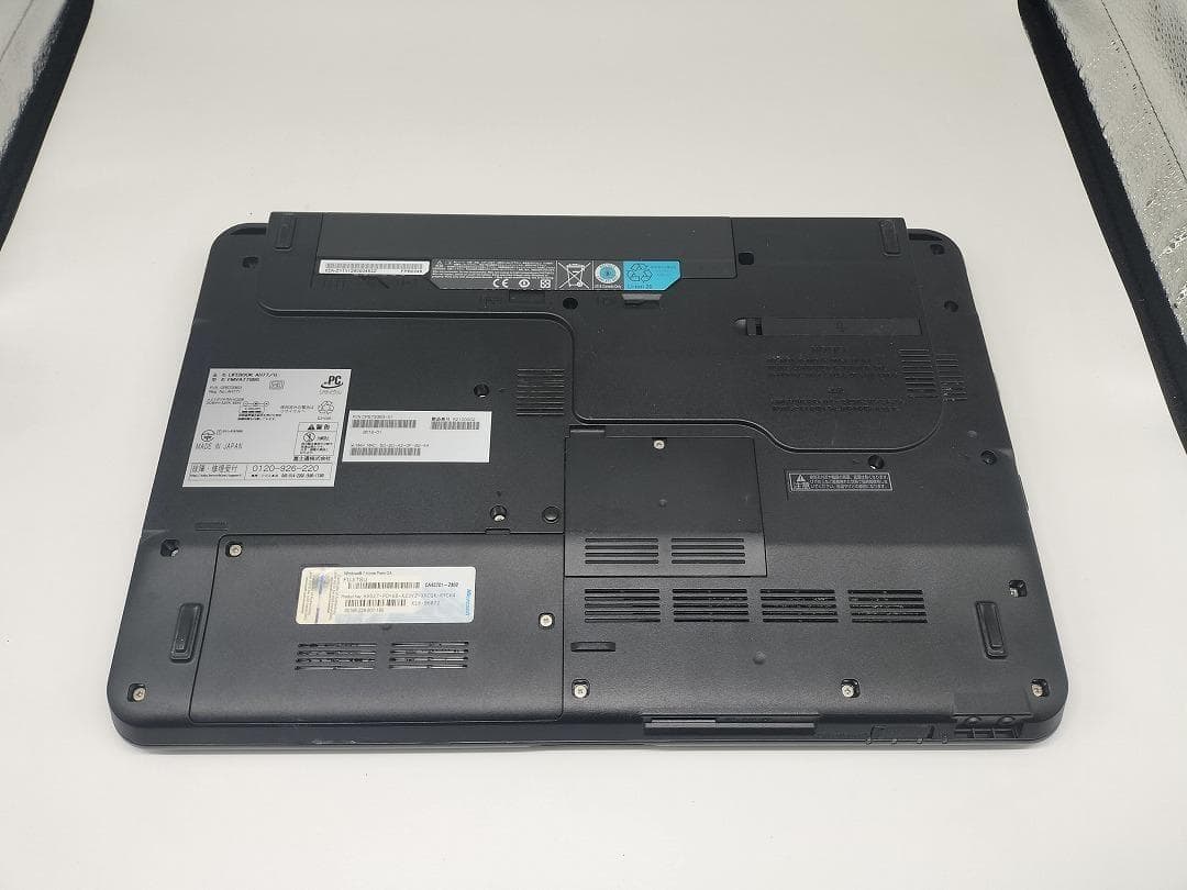 【FUJITSU】爆速 Core i7/新品SSD256GBノートパソコンE6