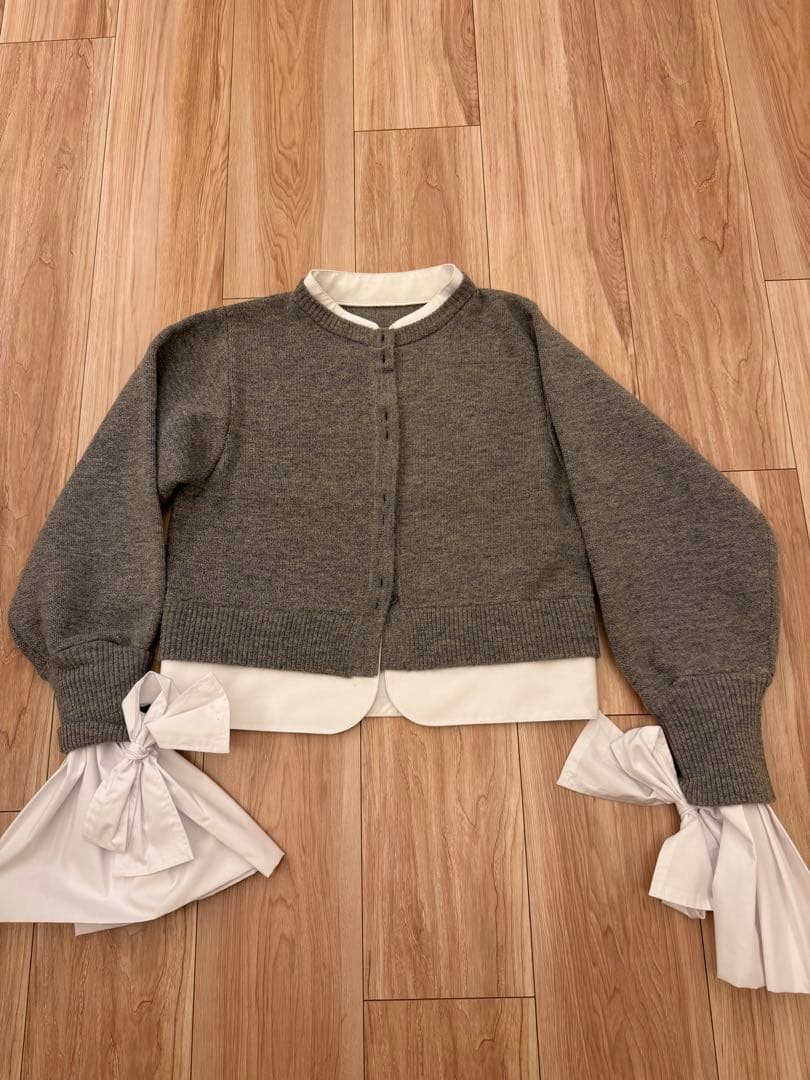 Bibiy 【正規品】リボン付きグレーのニットカーディガン