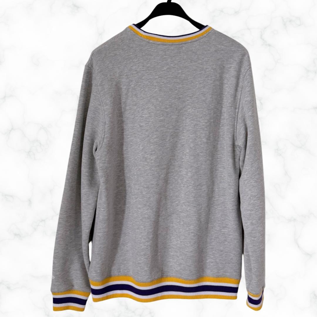 【アメリカ限定】NEW ERA LAKERS 刺繍スウェット【新古品】