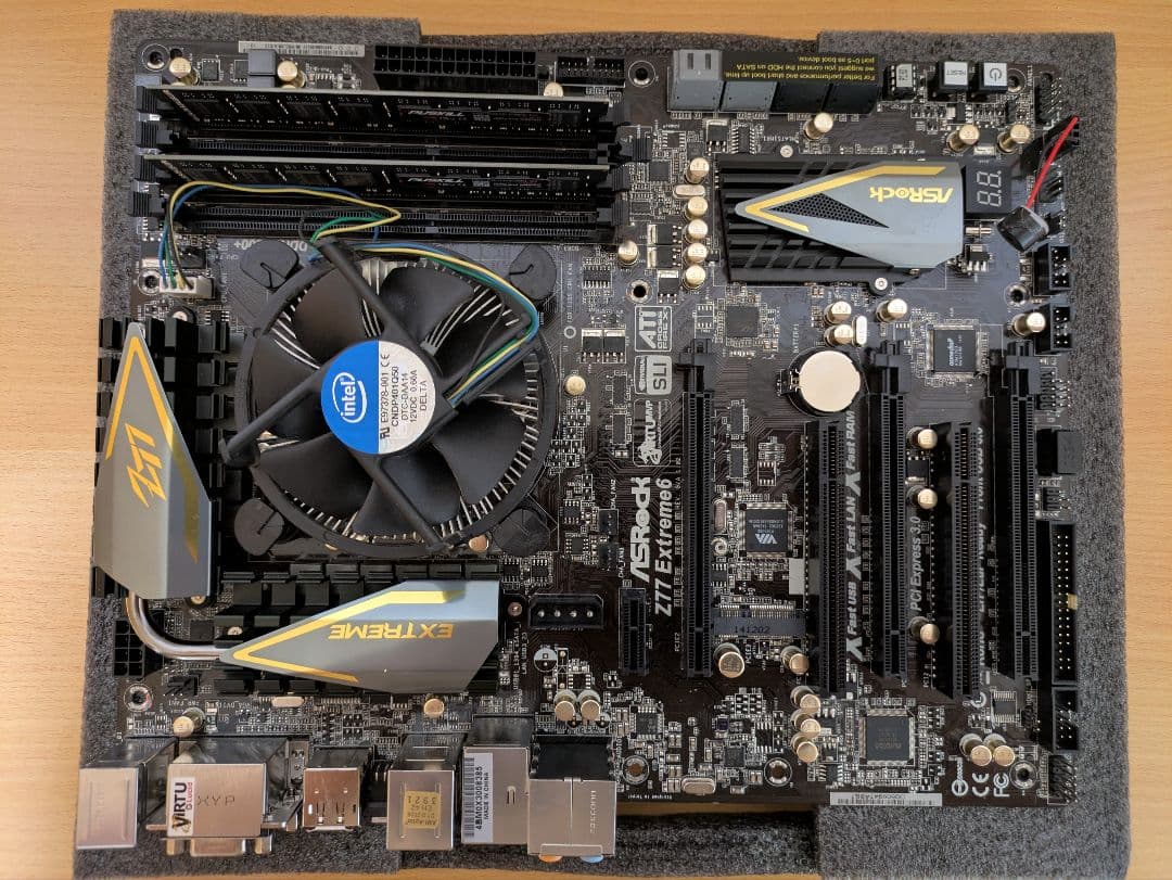 ASRock Z77 Extreme6 マザーボード