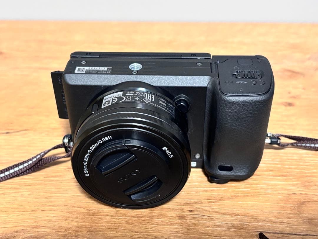 SONY α6400 デジタル一眼レフ ダブルズームレンズキット　バック付き