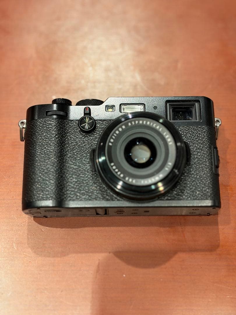 デジタルカメラ FUJIFILM X100f