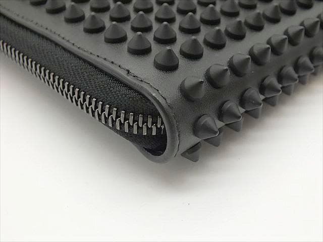 [433]未使用　＊クリスチャン　ルブタン＊　iPad mini　カバーバッグ