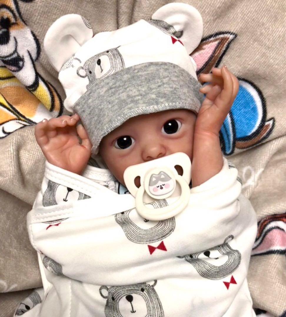 *・゜゜・*:.未熟児赤ちゃん　リボーンドール. .。.:*・゜゜・*