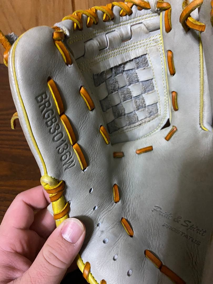 ZETT軟式内野手用グローブ