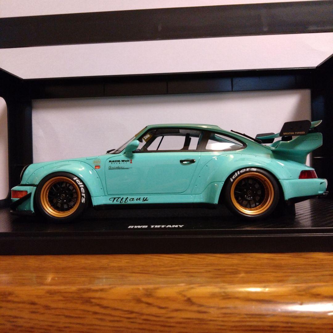 ミニカー 1/18 RWB Tiffany 2015