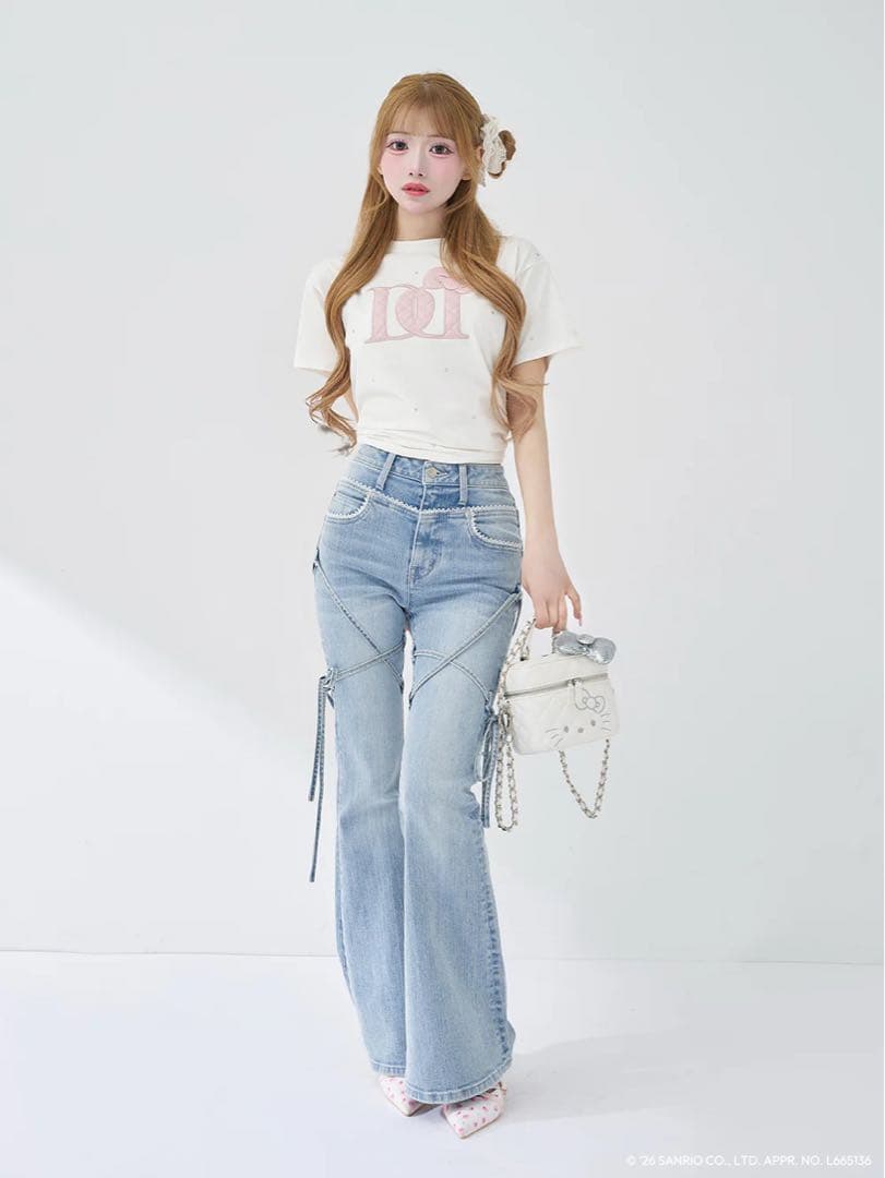 ダーリッチ Hello DarichキルティングアップリケビジューTシャツ 白