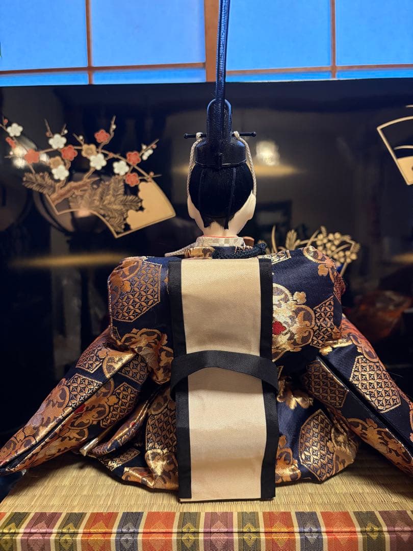 ひな祭り　伝統的 雛人形 •装飾品