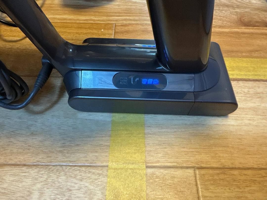 【分解洗浄済】329-ダイソン dyson v10 sv12 掃除機 作動品
