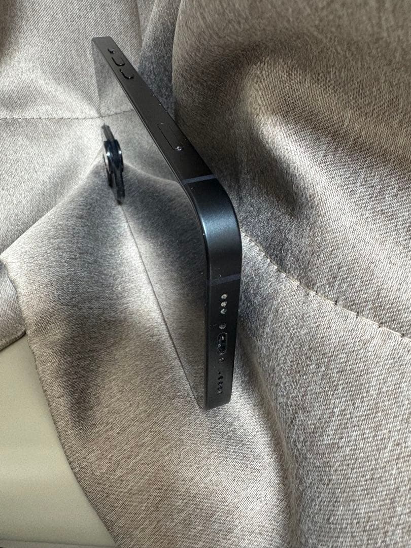 Apple iPhone 14 128GB ミッドナイト