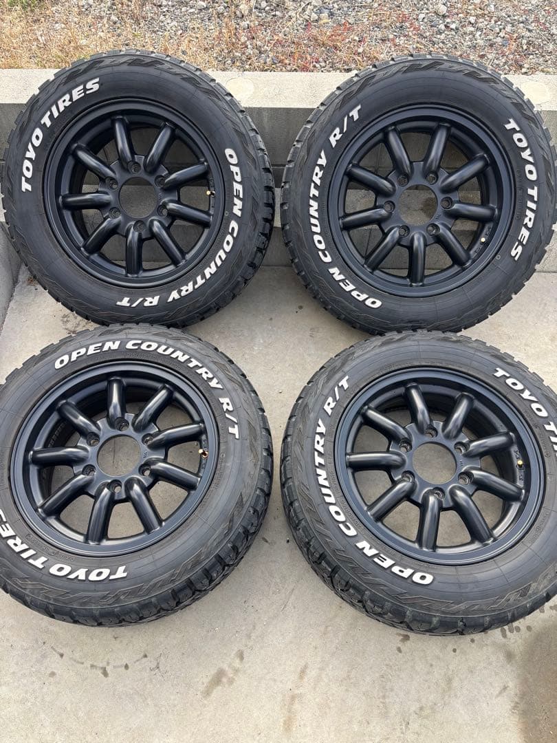 ファブレス　ヴァローネ　MC-9 16インチ 4本セット