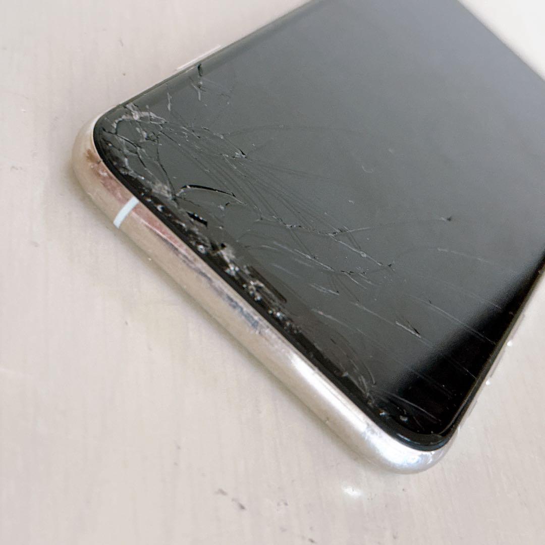 iPhone 11 Pro 本体