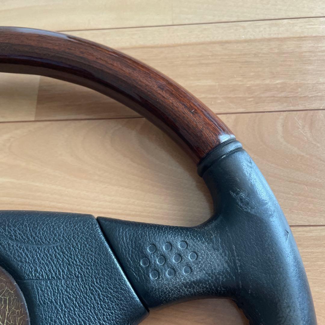 momo ステアリングホイール 3スポーク