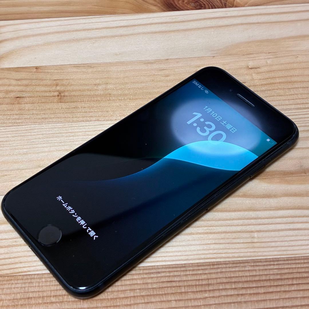 k*e様 バッテリー新品　iPhoneSE第3世代64GB SIMフリー　美品