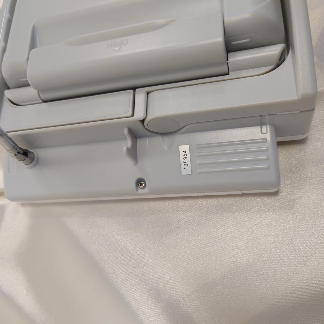 TWINBIRD VD-J713　ポータブル防水TV DVDプレーヤー