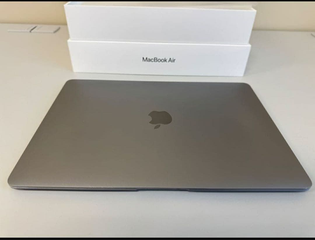 MacBook Air スペースグレー 本体