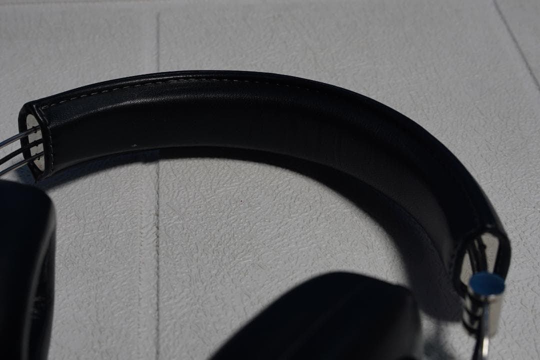 B&W P7 ワイヤレス ヘッドホン ハイエンド機 Bowers&Wilkins