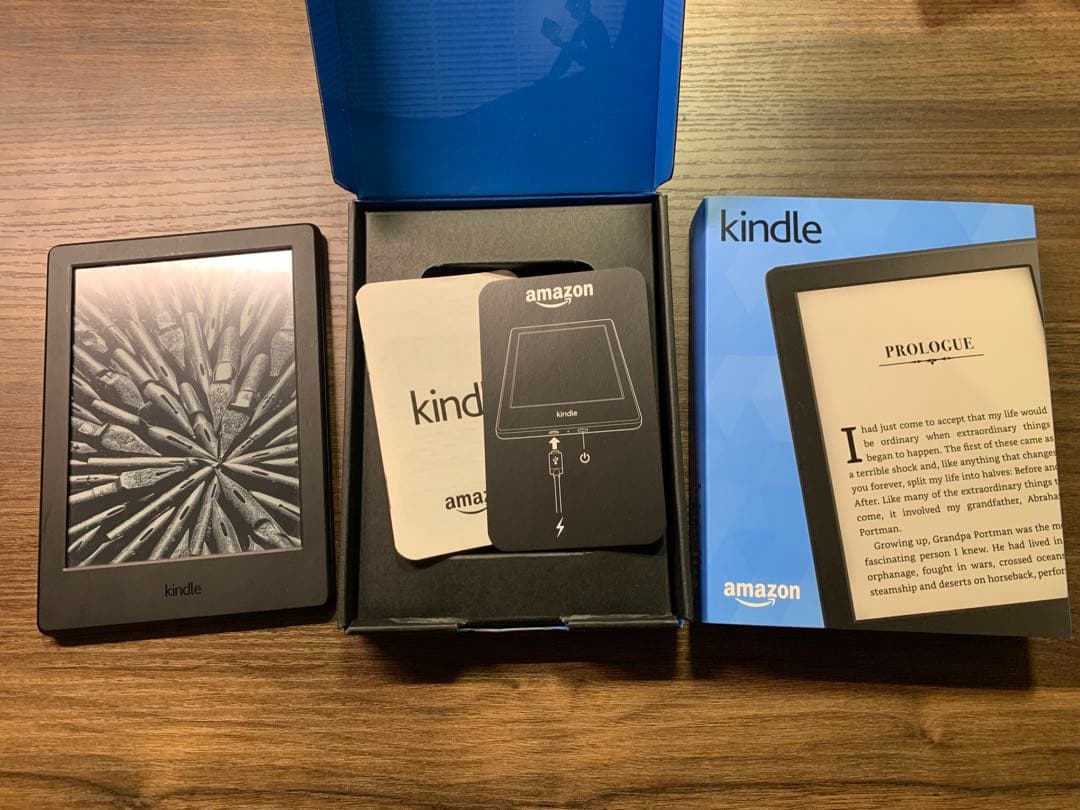 Kindle(第8世代) 電子書籍リーダー 本体と箱
