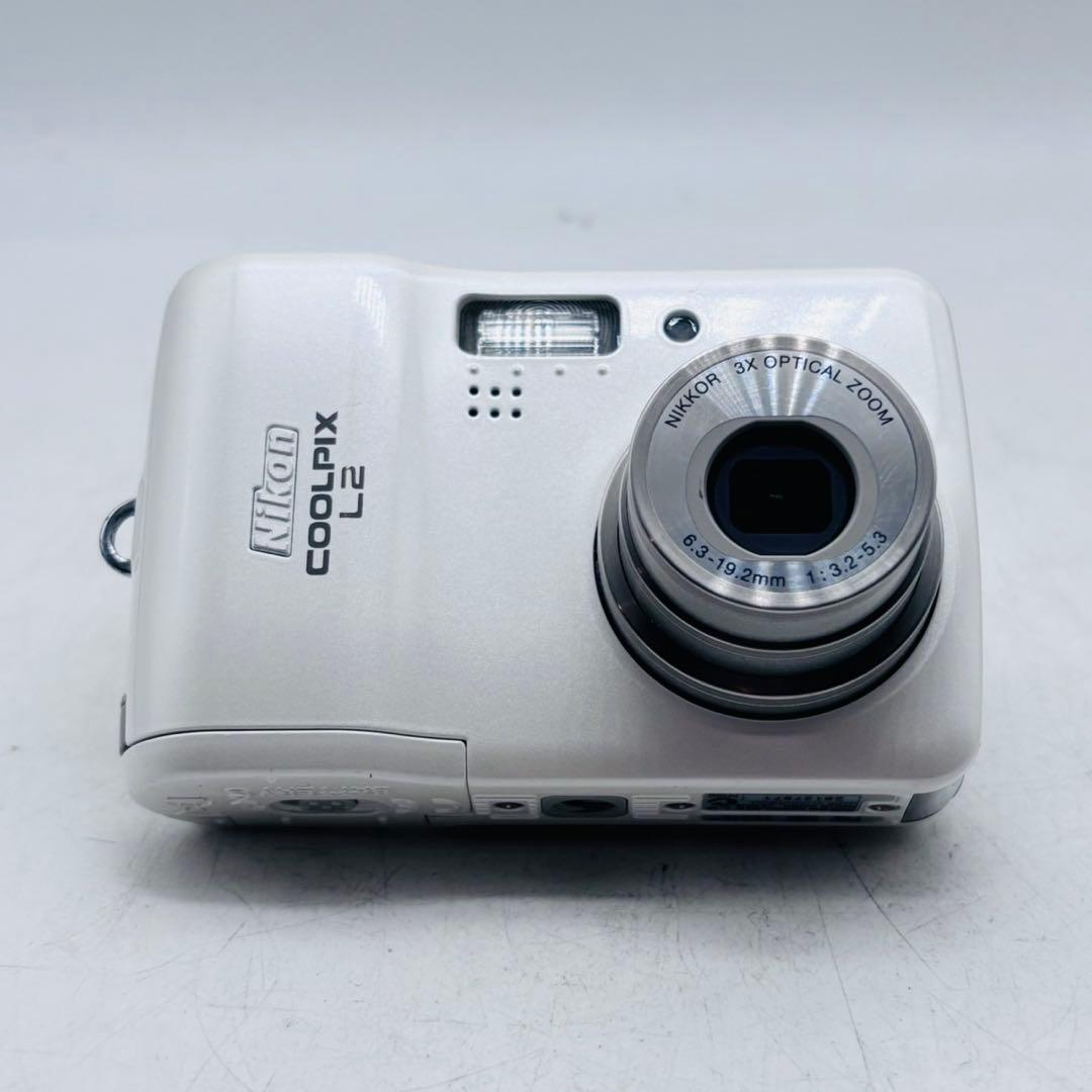 【美品動作確認済み】Nikon COOLPIX L2 単三電池
