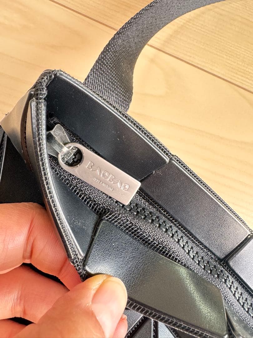 BAO BAO ISSEY MIYAKE ショルダーバッグ ブラック