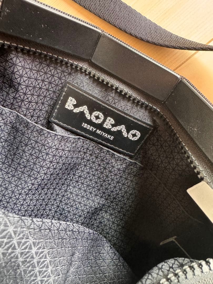 BAO BAO ISSEY MIYAKE ショルダーバッグ ブラック