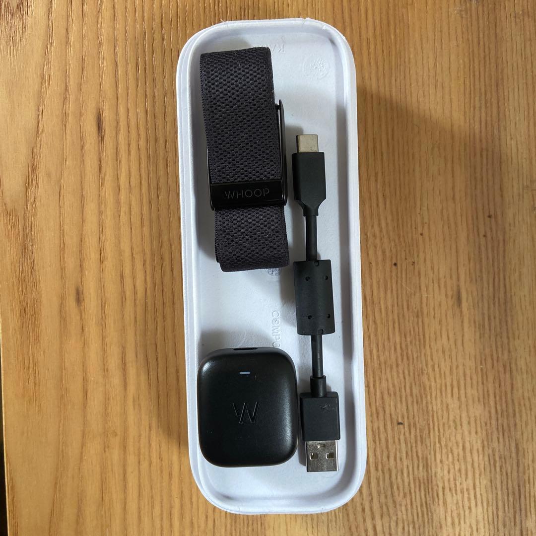 WHOOP 4.0 フィットネストラッカー ブラック